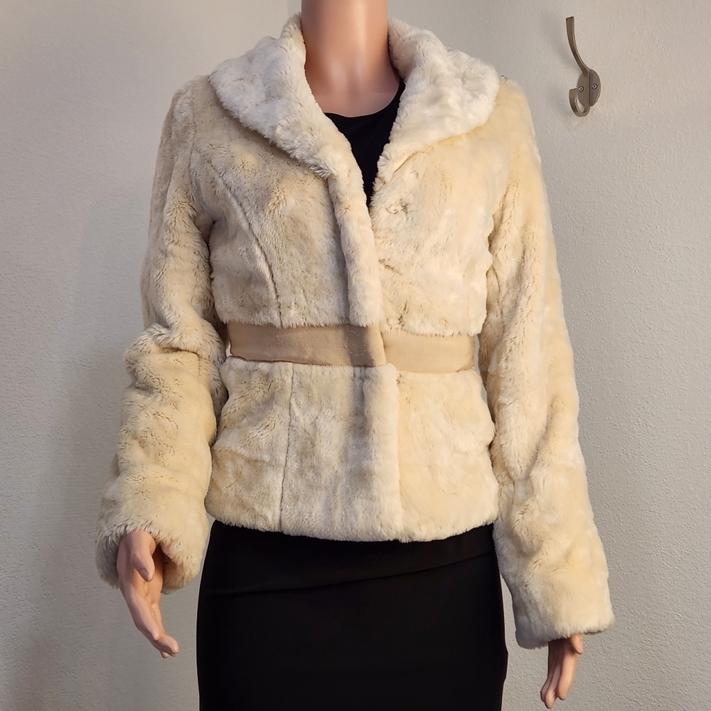 BETH Bowley for Anthropologie Cream Faux Fur Jacket Size: S
